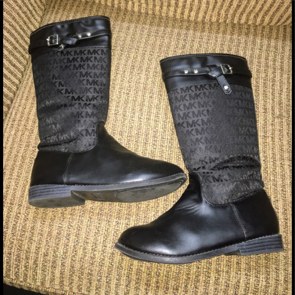 Michael Kors Signature Ranee Boots 4 - Picture 3 of 6